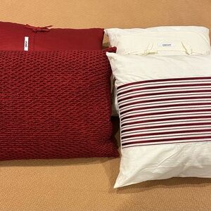DKNY Red and Cream Textured Pillow Collection (set of 4)